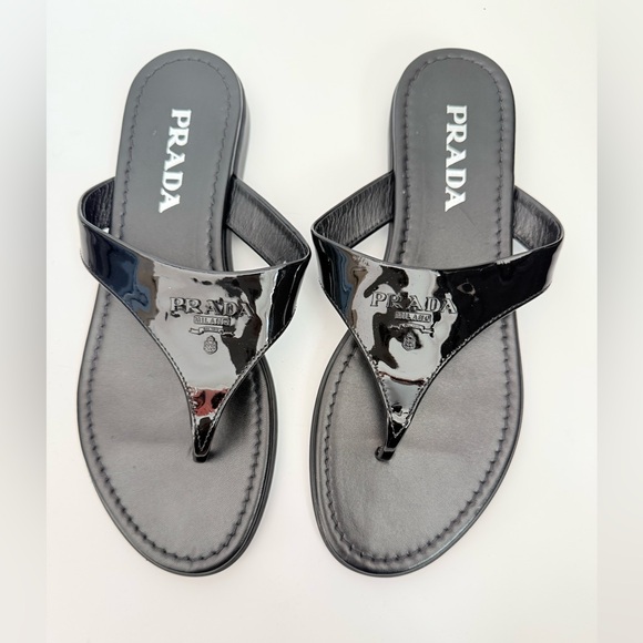 Prada Black Patent Leather logo embellished Flip flop thong flat sandals EU 39 - Picture 6 of 8
